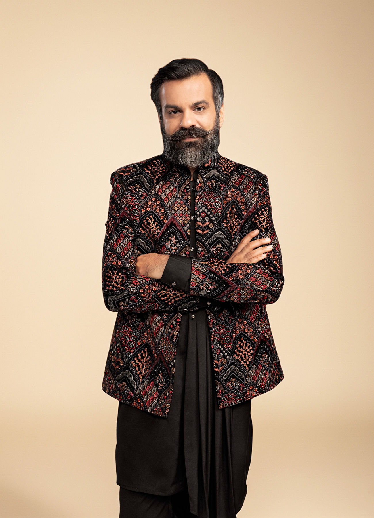 Manyavar Men Midnight Black Indo Western Set with Fern Motifs in a Fish Scale Pattern