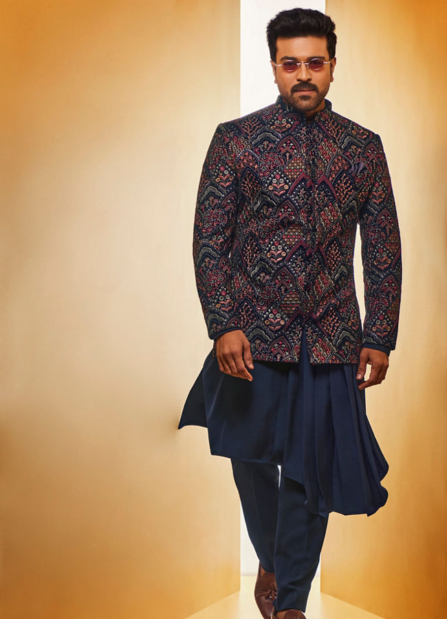 alt message - Manyavar Men Navy Blue Fern Embroidered Indo Western image number 0