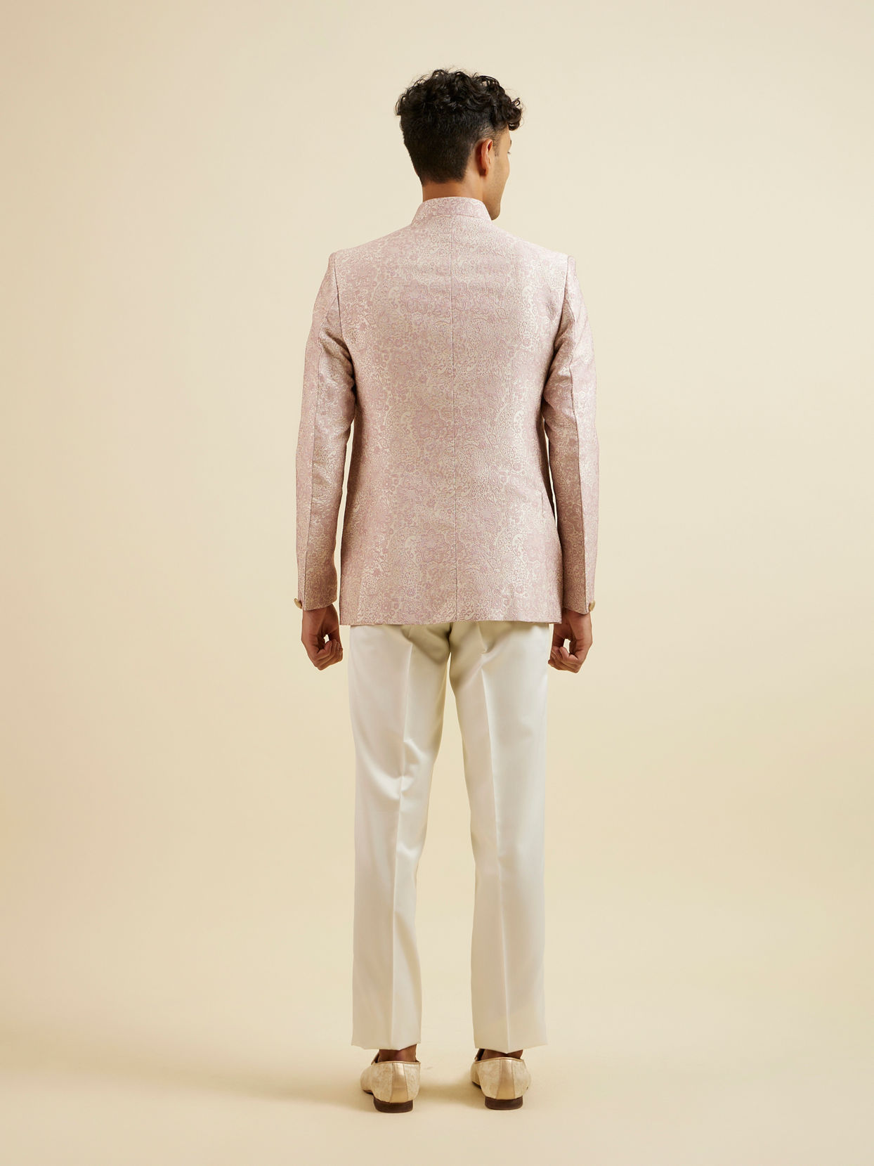 Manyavar Men Dusty Pink Floral Jaal Patterned Jodhpuri Set