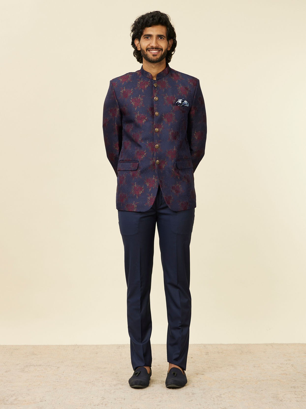 Manyavar Men Dark Blue Bel Buti Patterned Suit Set