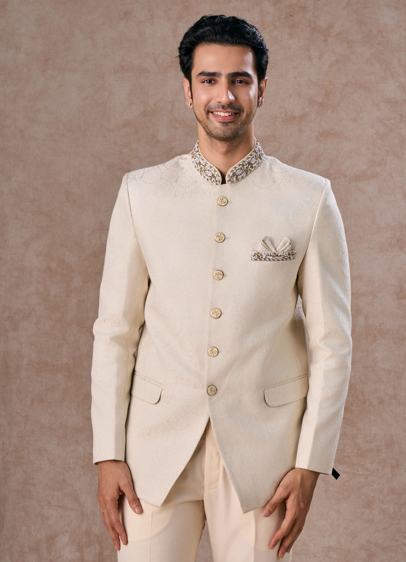 Manyavar Men Resplendent Cream Jodhpuri Suit