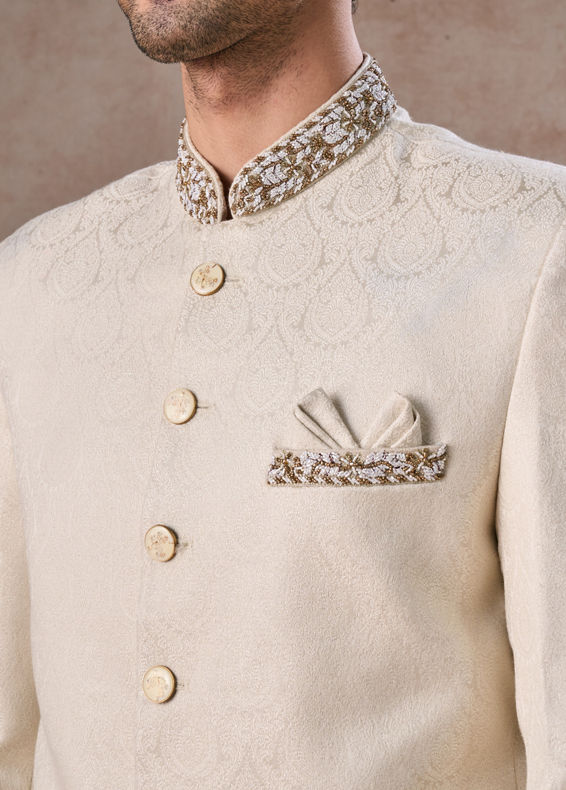 Manyavar Men Resplendent Cream Jodhpuri Suit