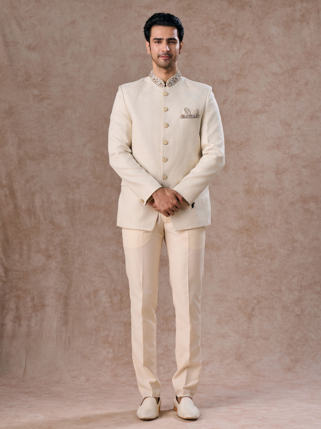 Manyavar Men Resplendent Cream Jodhpuri Suit