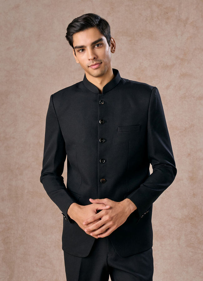 Manyavar Men Black Majesty Jodhpuri Suit