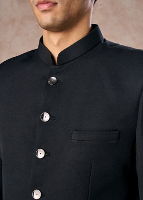 Manyavar Men Black Majesty Jodhpuri Suit