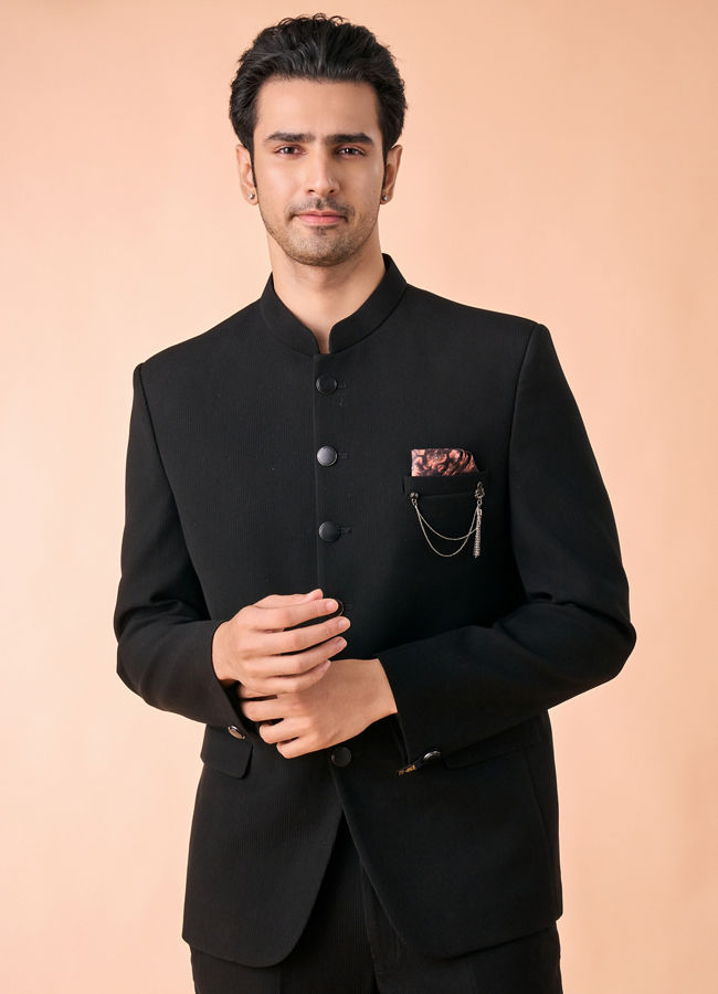 Manyavar Men Elegant Black Jodhpuri Suit Ensemble