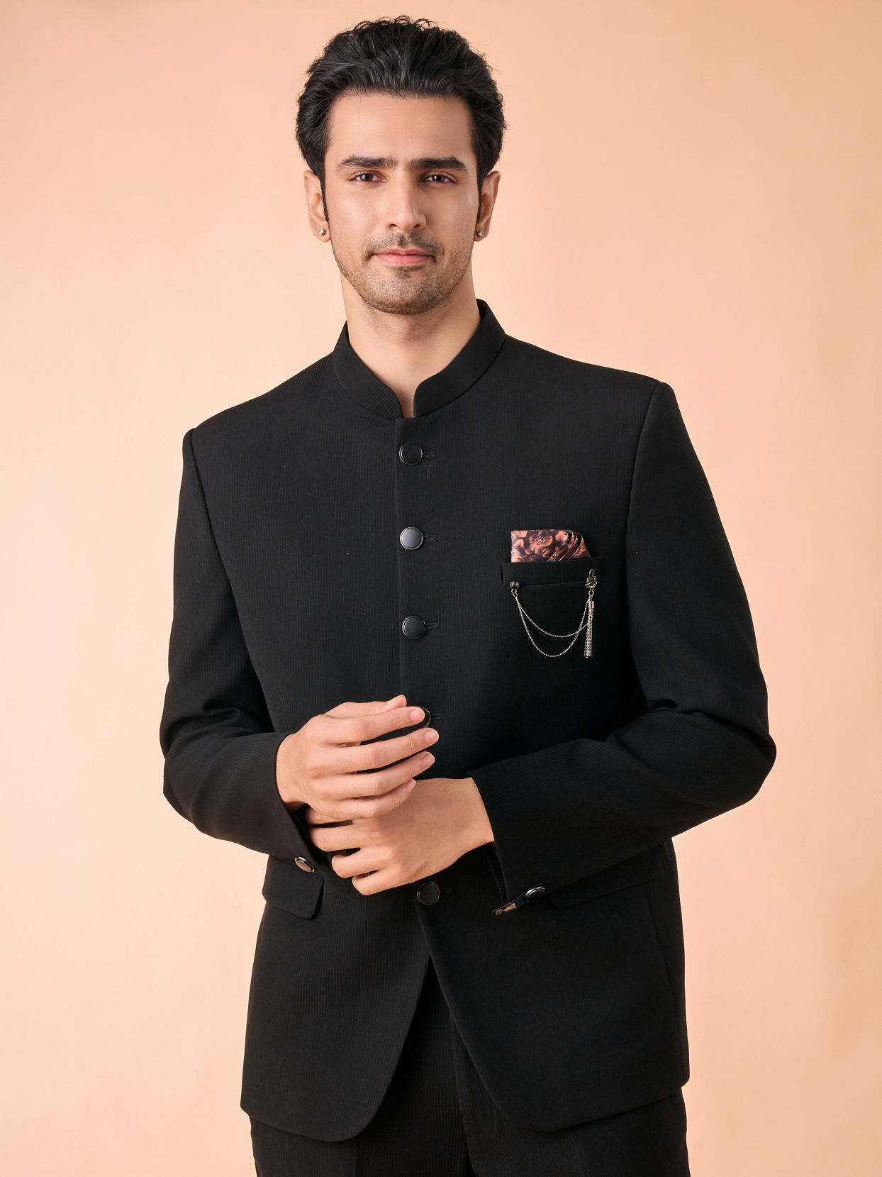 Manyavar Men Elegant Black Jodhpuri Suit Ensemble