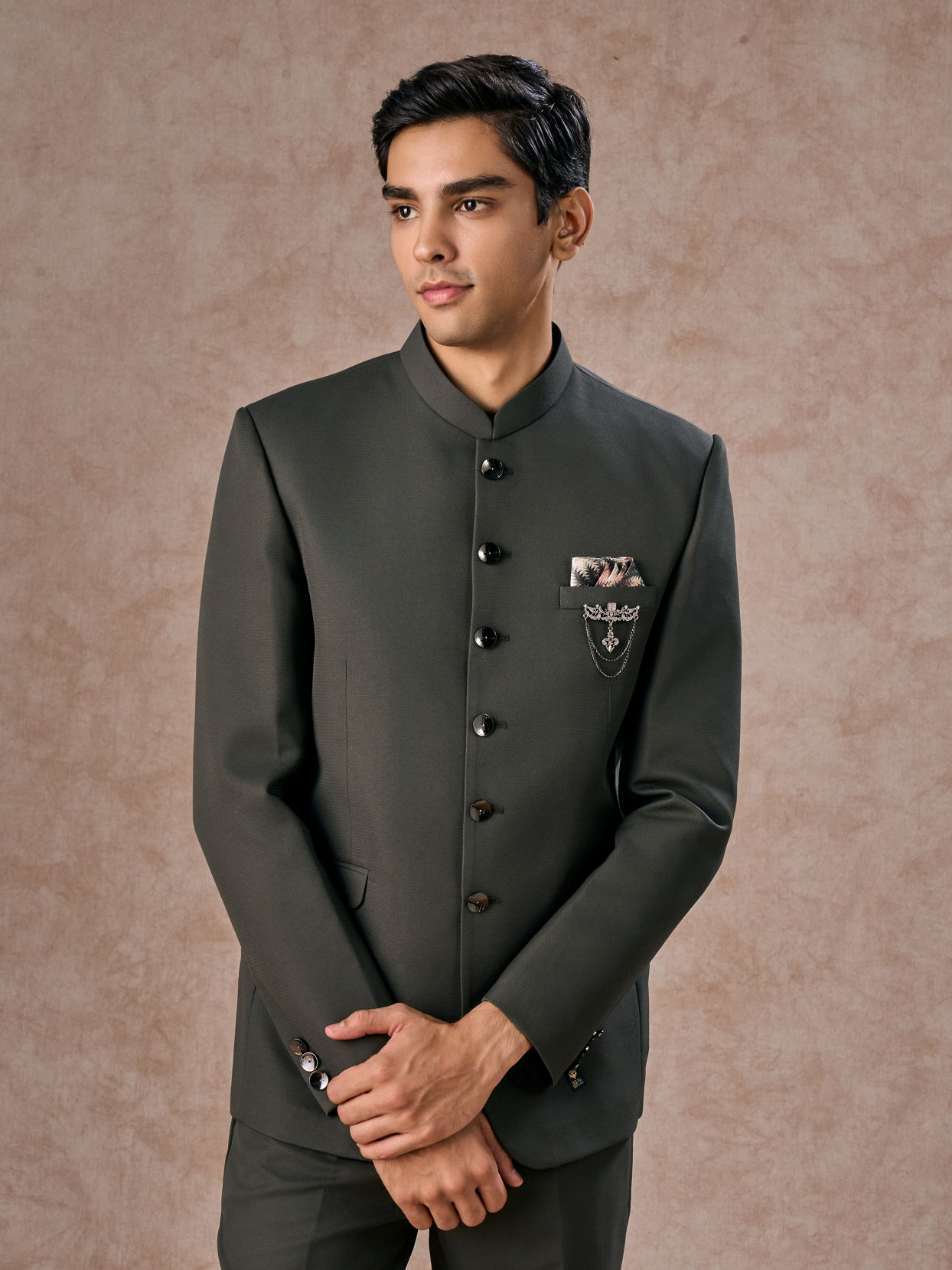 Manyavar Men Emerald Charm Jodhpuri Suit