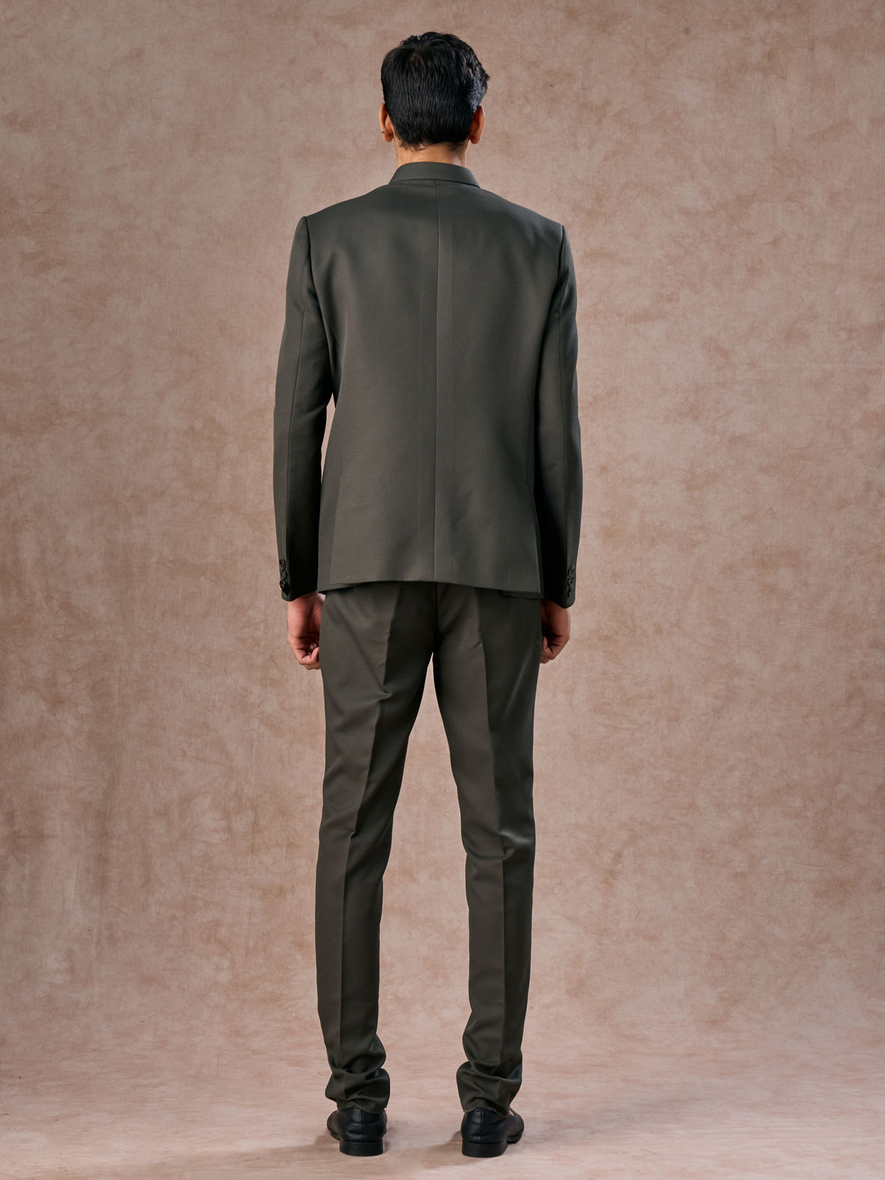 Manyavar Men Emerald Charm Jodhpuri Suit