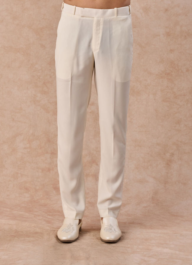 Manyavar Men Cream Elegance Jodhpuri Suit