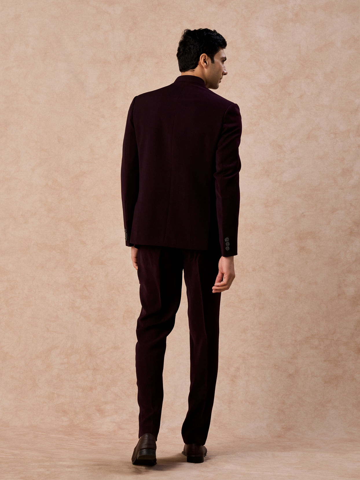 Manyavar Men Royal Maroon Jodhpuri Suit