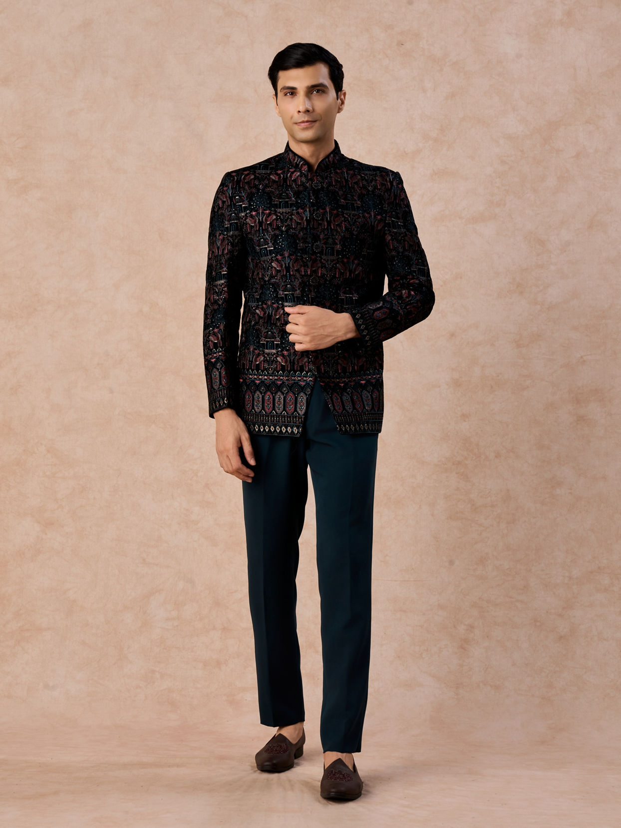 Manyavar Men Teal Green Velvet Splendour Jodhpuri Suit