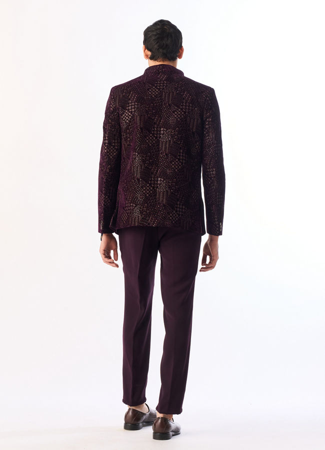 Manyavar Men Purple Velvet Jodhpuri Suit with Embroidery