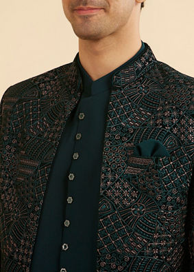 Manyavar Men Vijay's Emerald Green Velvet Embroidered Jodhpuri Suit