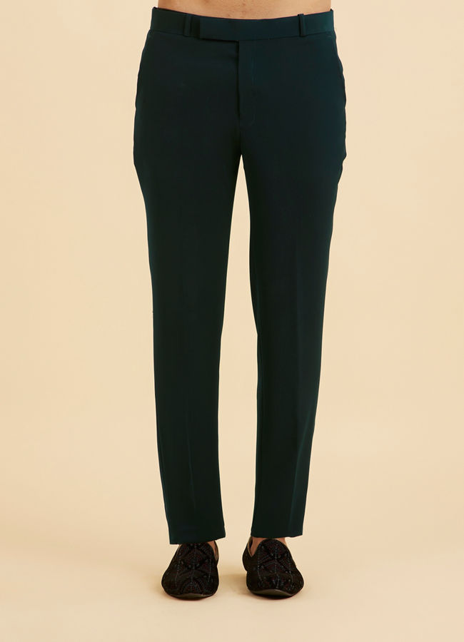 Manyavar Men Emerald Velvet Elegance Open Jodhpuri Suit