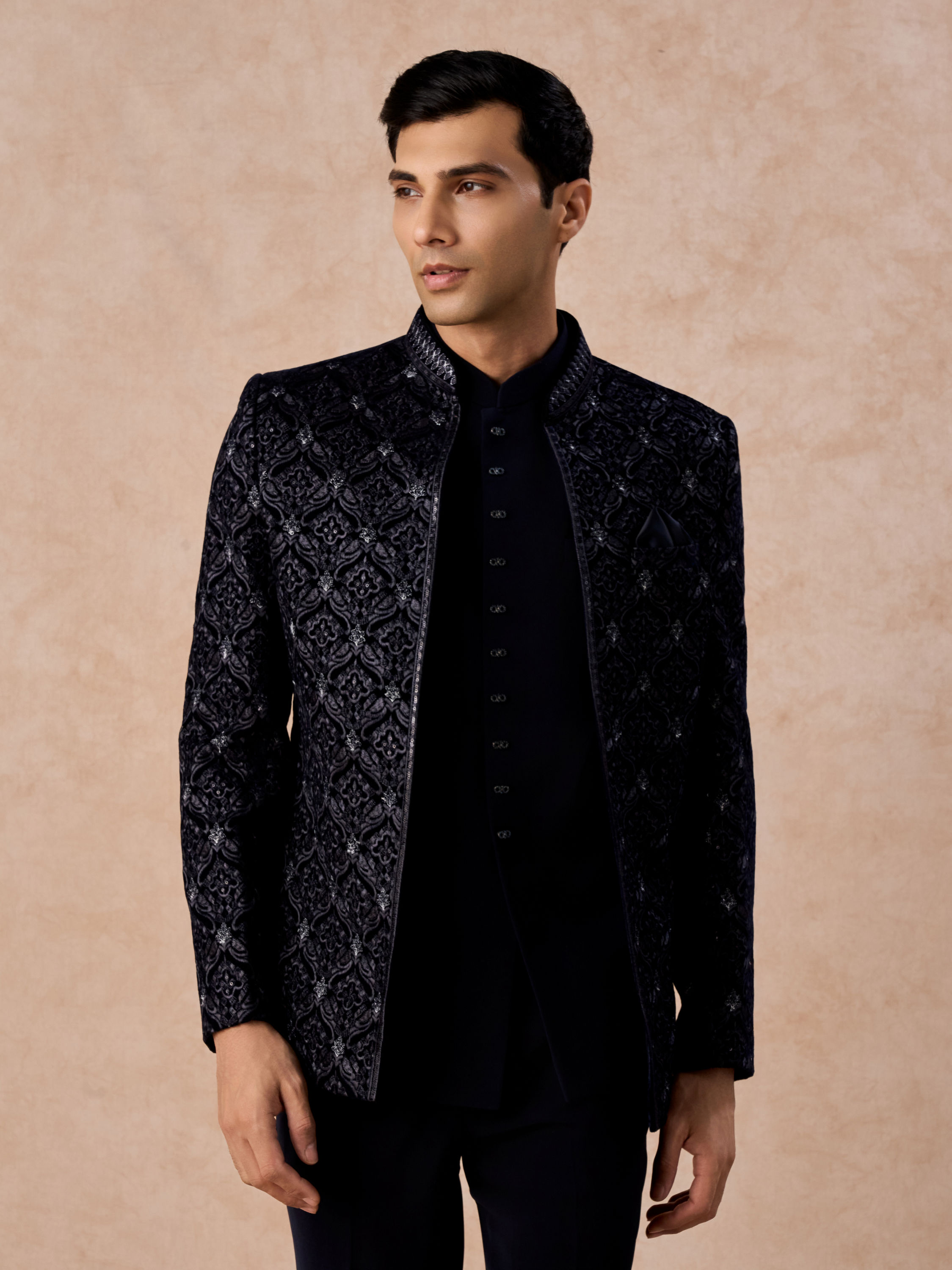 Manyavar Men Dark Blue Velvet Open Jodhpuri Suit