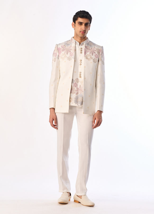 Manyavar Men White Blended Rayon Jodhpuri Suit