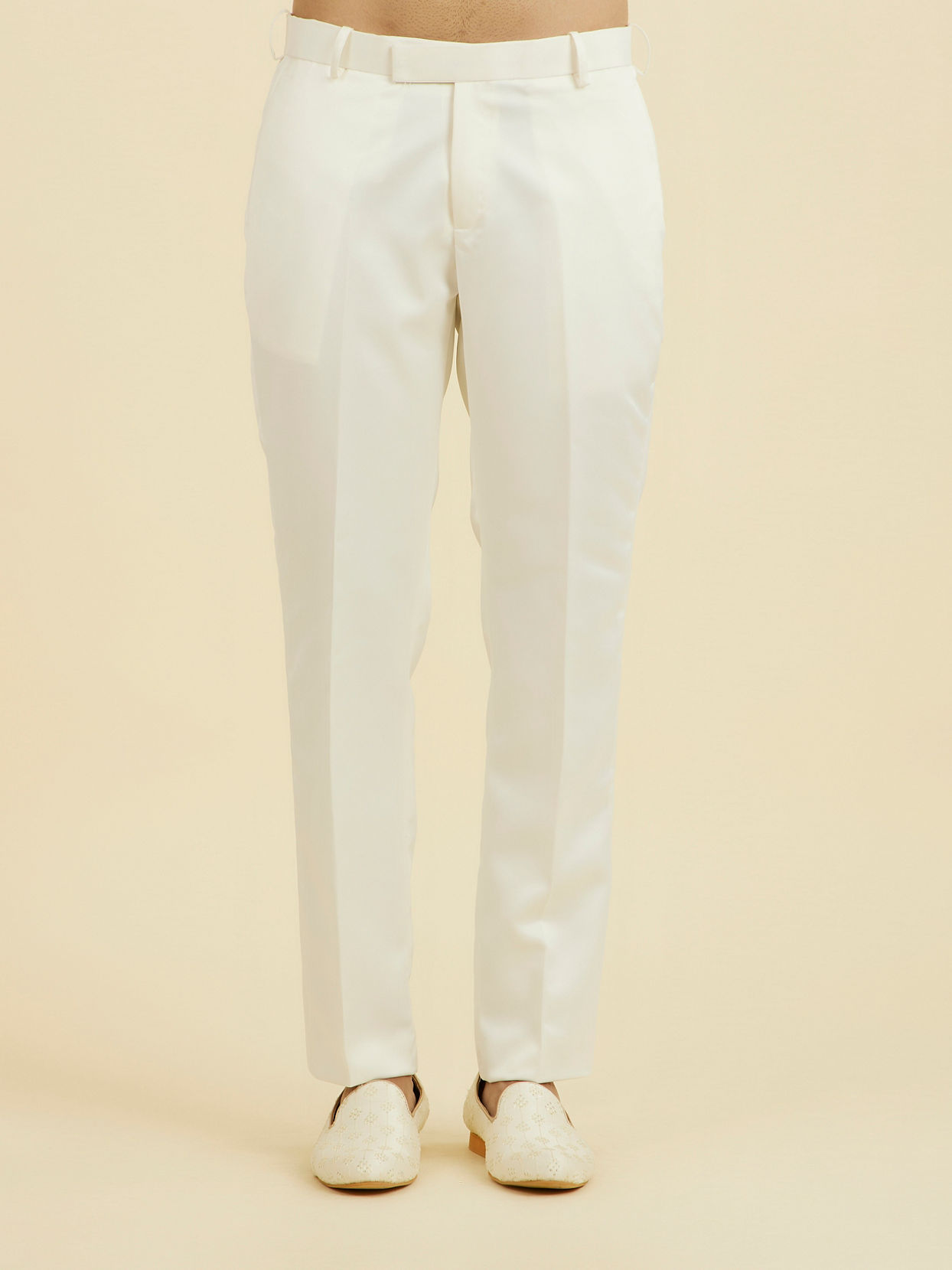 Manyavar Men Elegant White Open Jodhpuri Suit