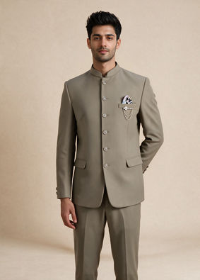 Manyavar Men Green Blended Rayon Jodhpuri Suit with Pocket Square
