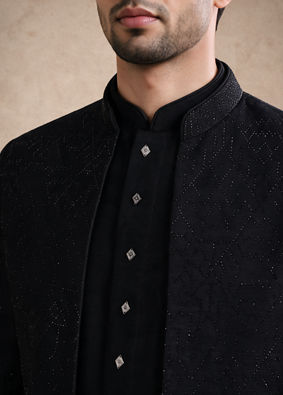 Manyavar Men Black Blended Rayon Jodhpuri Suit with Embroidery