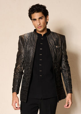Manyavar Men Black Blended Rayon Jodhpuri Suit with Embellishments