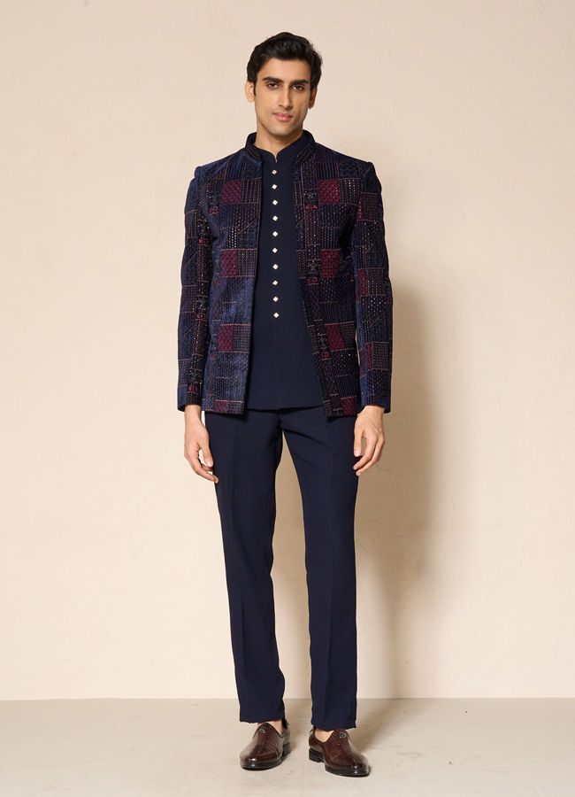 Manyavar Men Dark Blue Velvet Jodhpuri Suit with Embroidery
