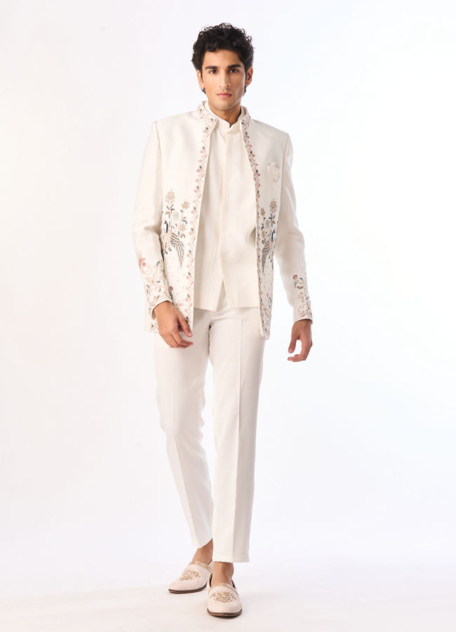 Manyavar Men White Blended Rayon Jodhpuri Suit with Embroidery