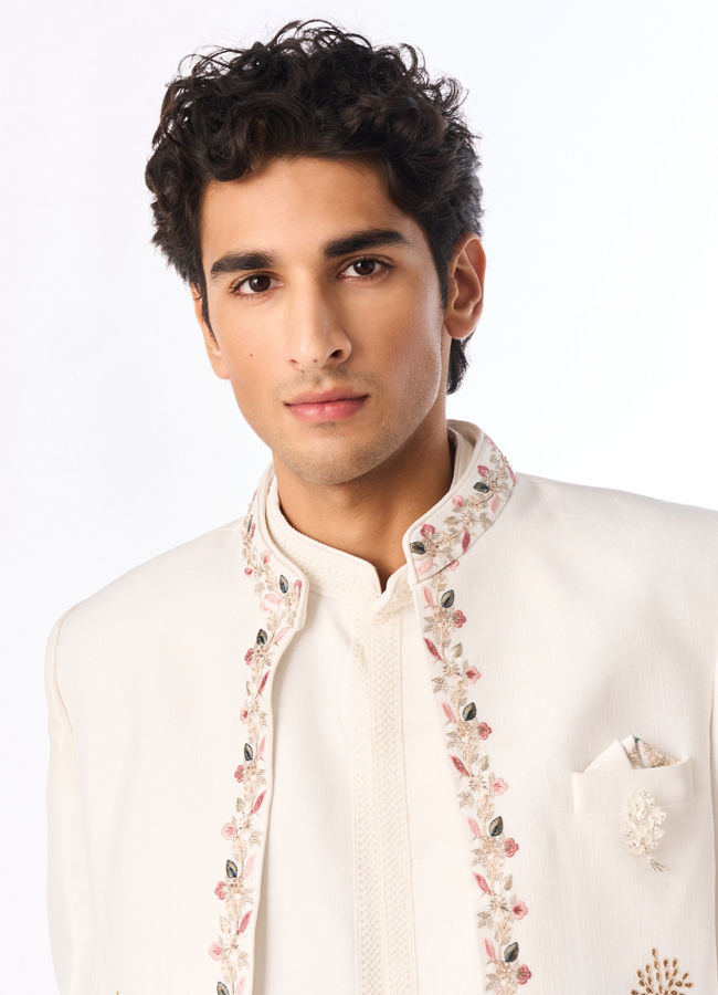 Manyavar Men White Blended Rayon Jodhpuri Suit with Embroidery