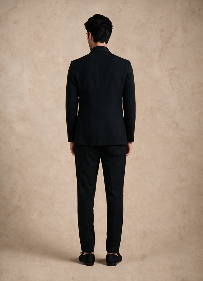 Manyavar Men Black Blended Rayon Jodhpuri Suit with Embroidered Detail
