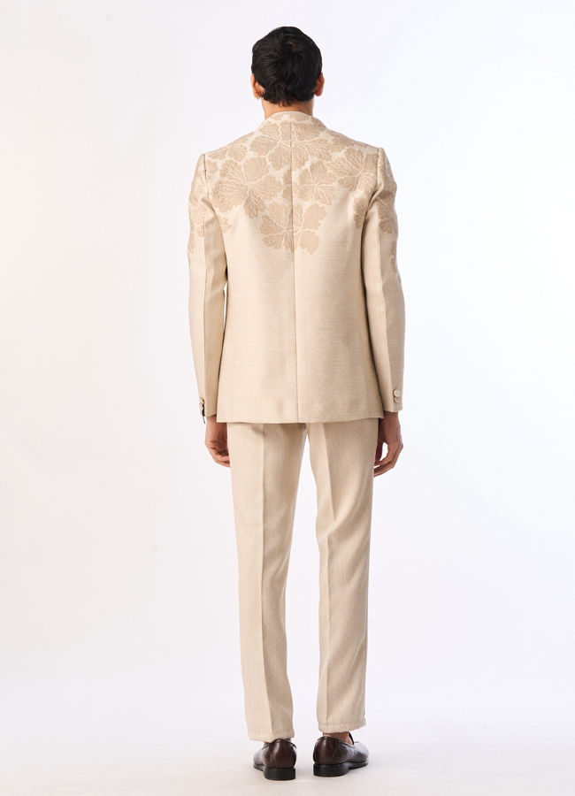 Manyavar Men Beige Art Silk Jodhpuri Suit with Embroidery
