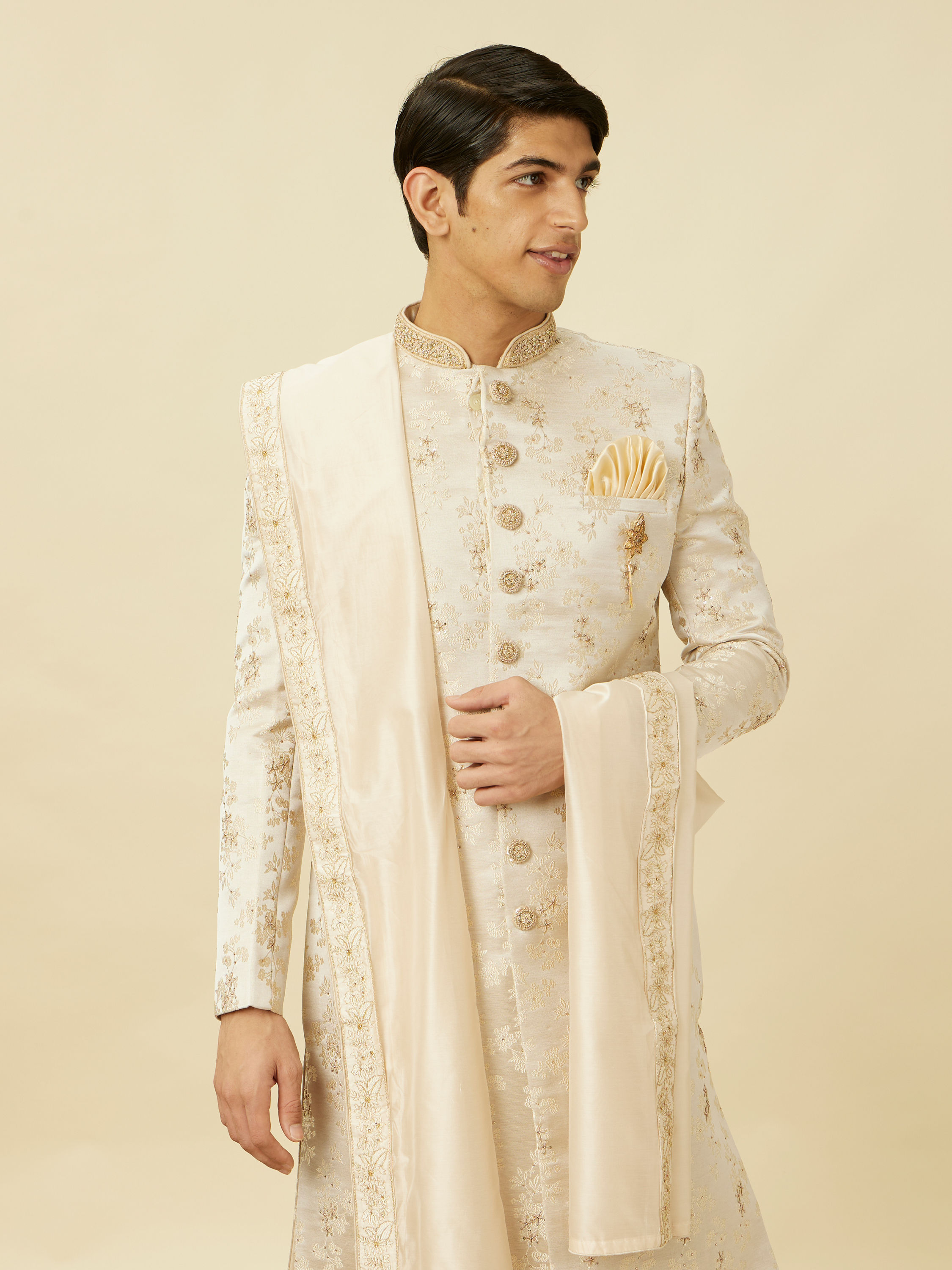 Manyavar Men Cream Pink Bel Buti Patterned Sherwani Set