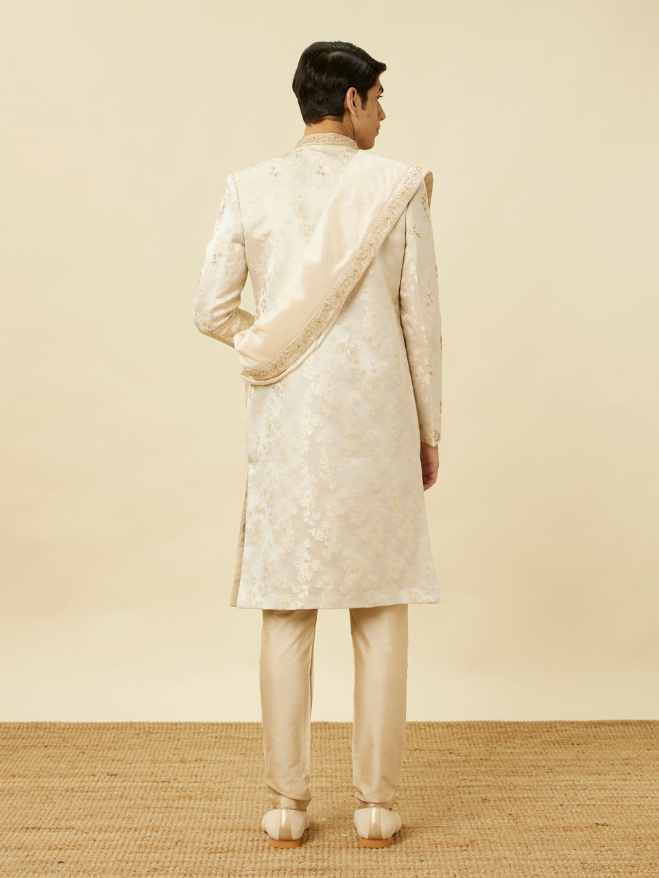 Manyavar Men Cream Pink Bel Buti Patterned Sherwani Set