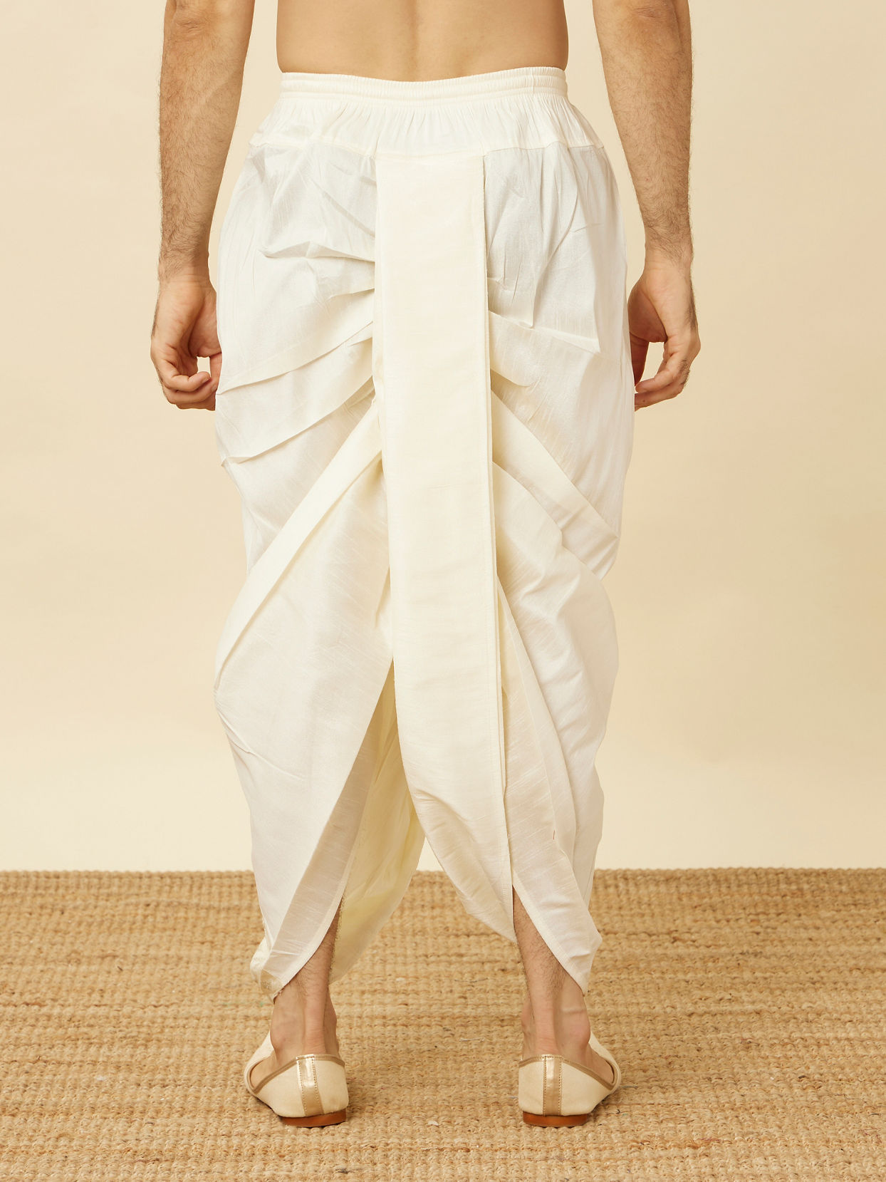 alt message - Manyavar Men Pristine White Royal Dhoti image number 3