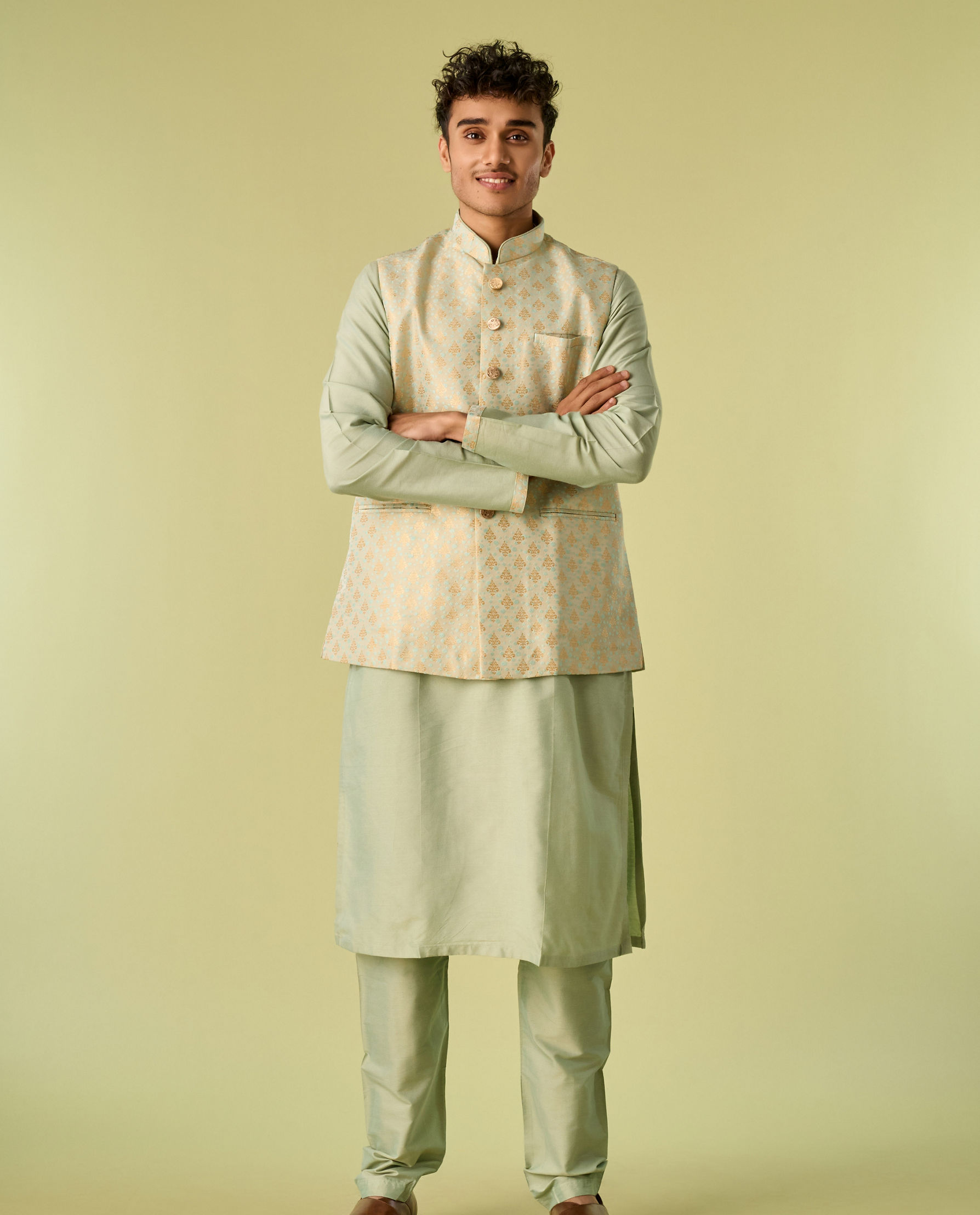 Diwas Men Light Mid Green Elegance Kurta Jacket Set