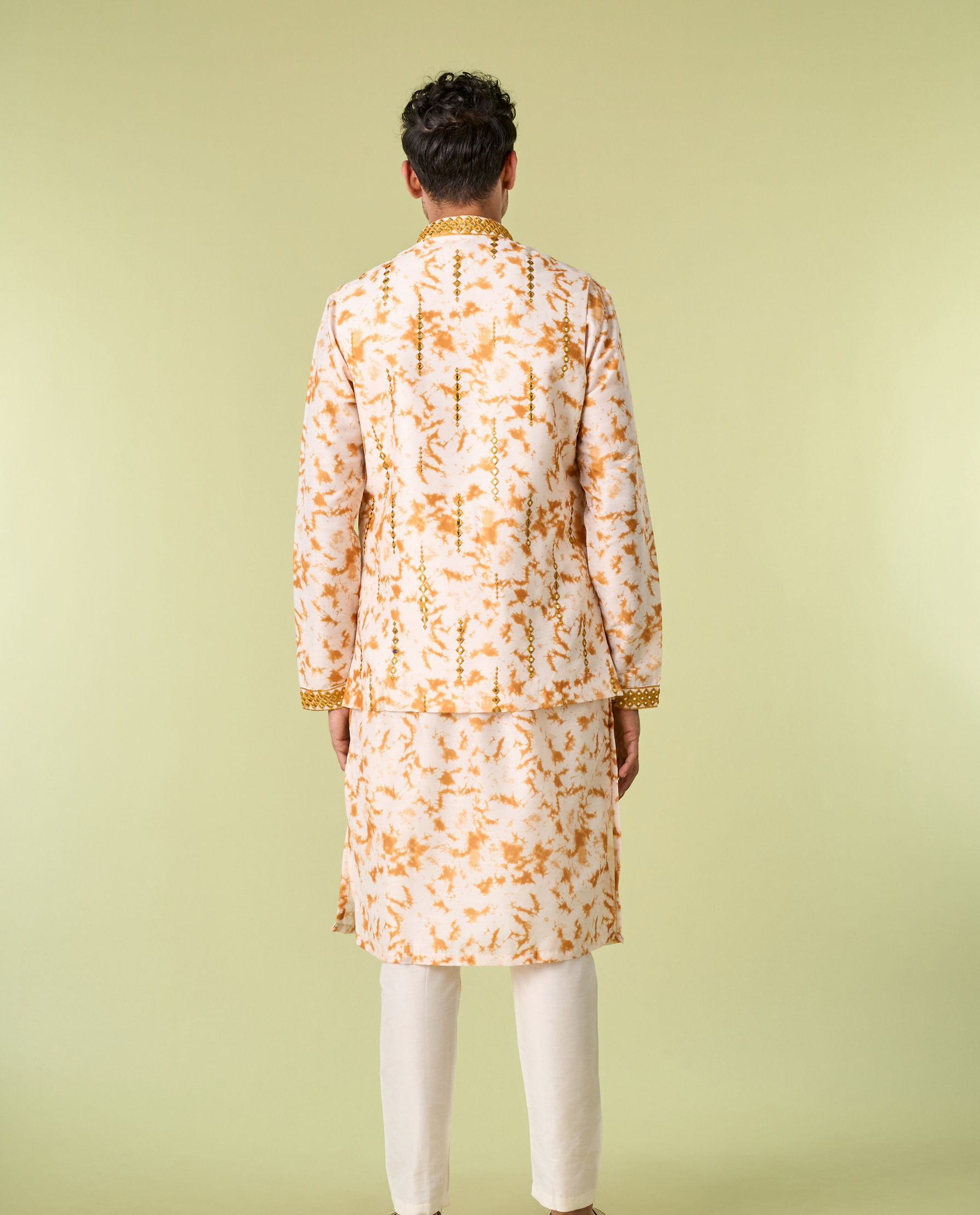 Diwas Men Enigmatic Cream Kurta Jacket Set