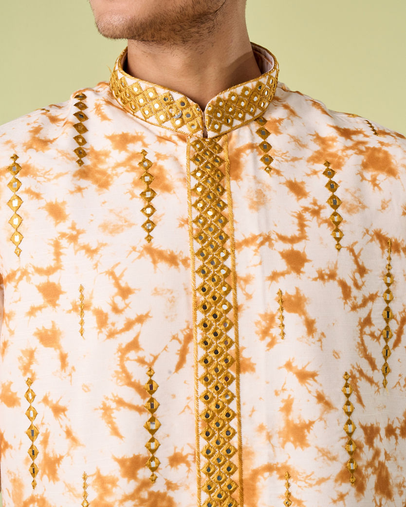 Diwas Men Enigmatic Cream Kurta Jacket Set