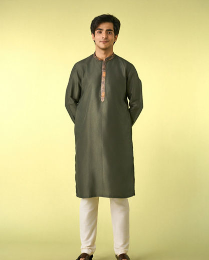 Diwas Men Enchanting Olive Green Kurta Jacket Set