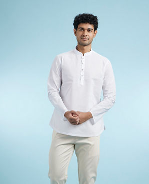 Diwas Men White Festive Short Kurta