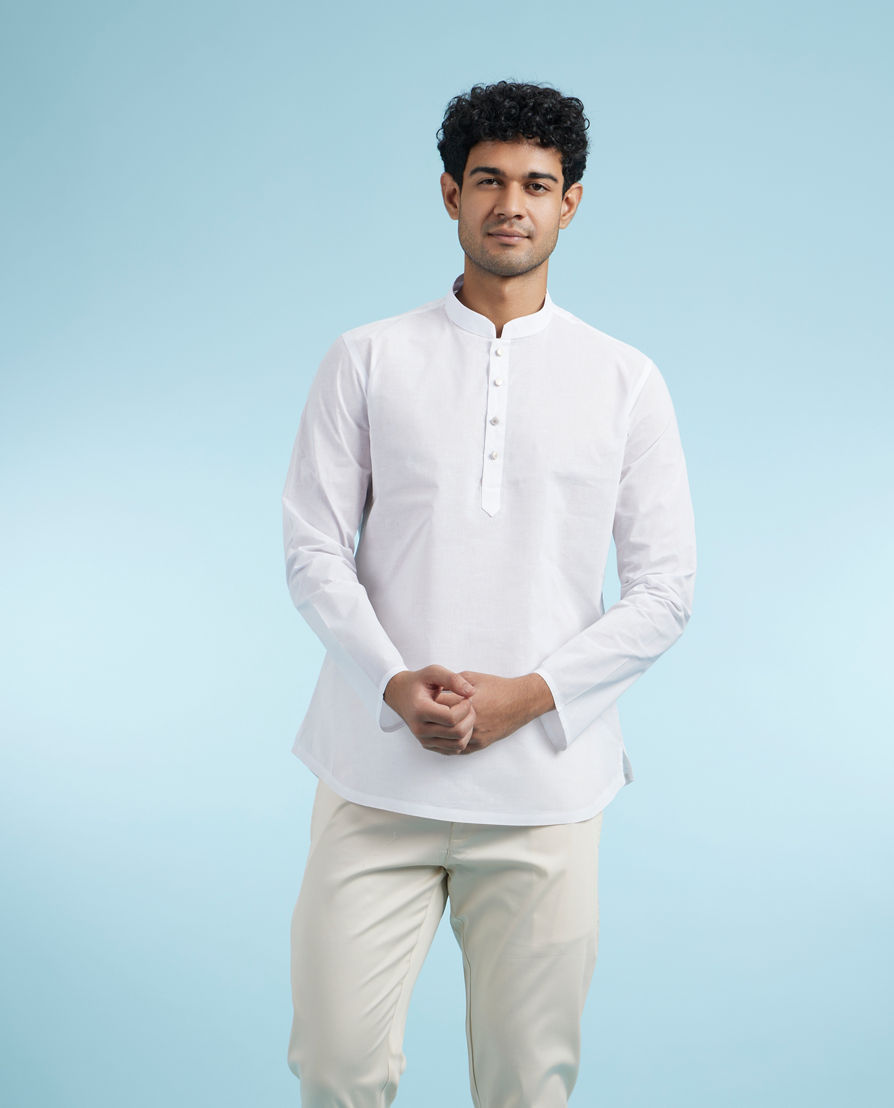Diwas Men White Festive Short Kurta