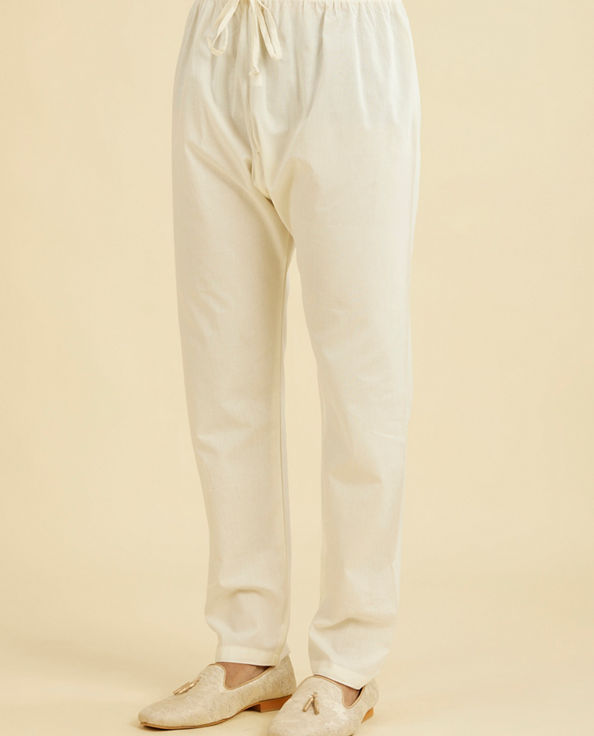 Diwas Men Cream Cotton Delight Pyjama