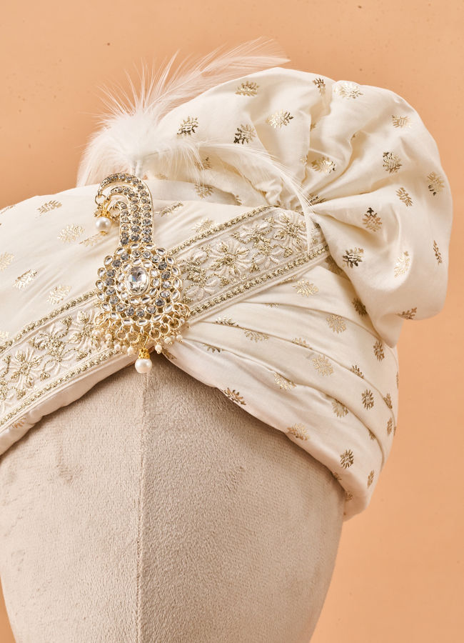 Manyavar Men Cream Blended Viscose Safa with Brooch