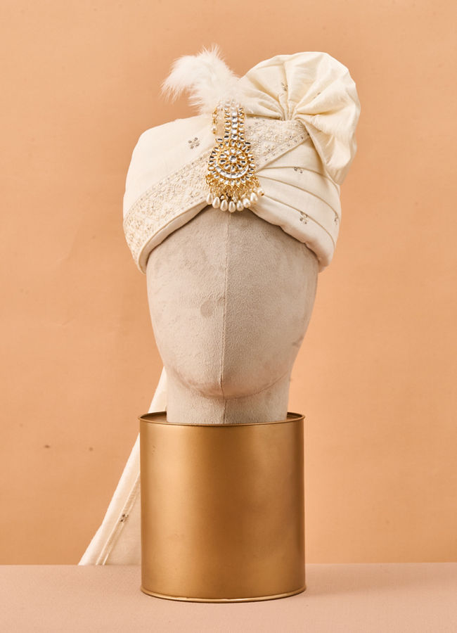 Manyavar Men Cream Silk Safa with Brooch