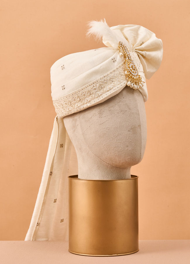 Manyavar Men Cream Silk Safa with Brooch