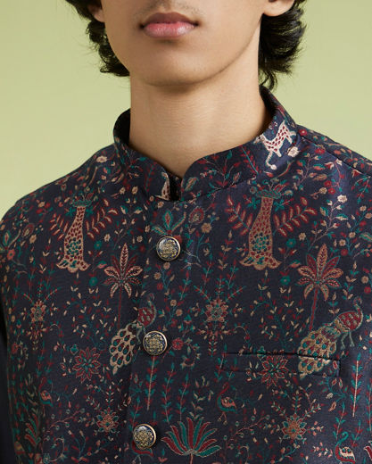 Diwas Men Blue Reflection Kurta Jacket Set