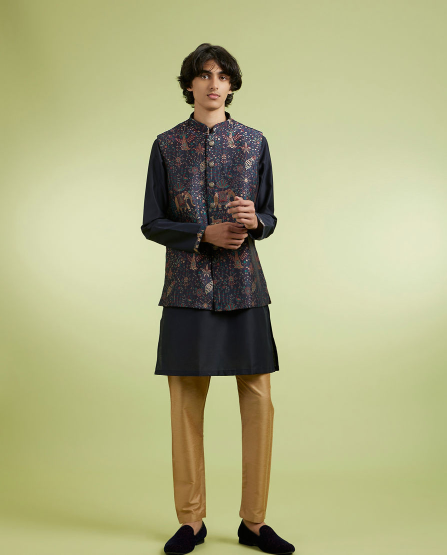 Diwas Men Blue Reflection Kurta Jacket Set