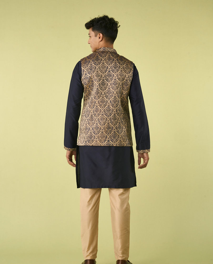 Diwas Men Elegant Blue Kurta Jacket Set
