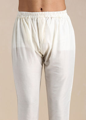 Manyavar Men Sugar Swizzle Beige Paisley Patterned Sherwani Set