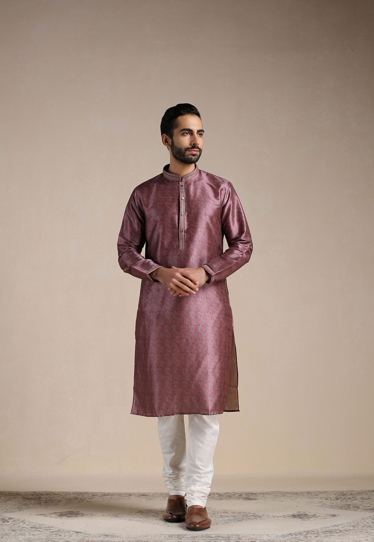 Manyavar Men Purple Printed Kurta Pajama image number 1