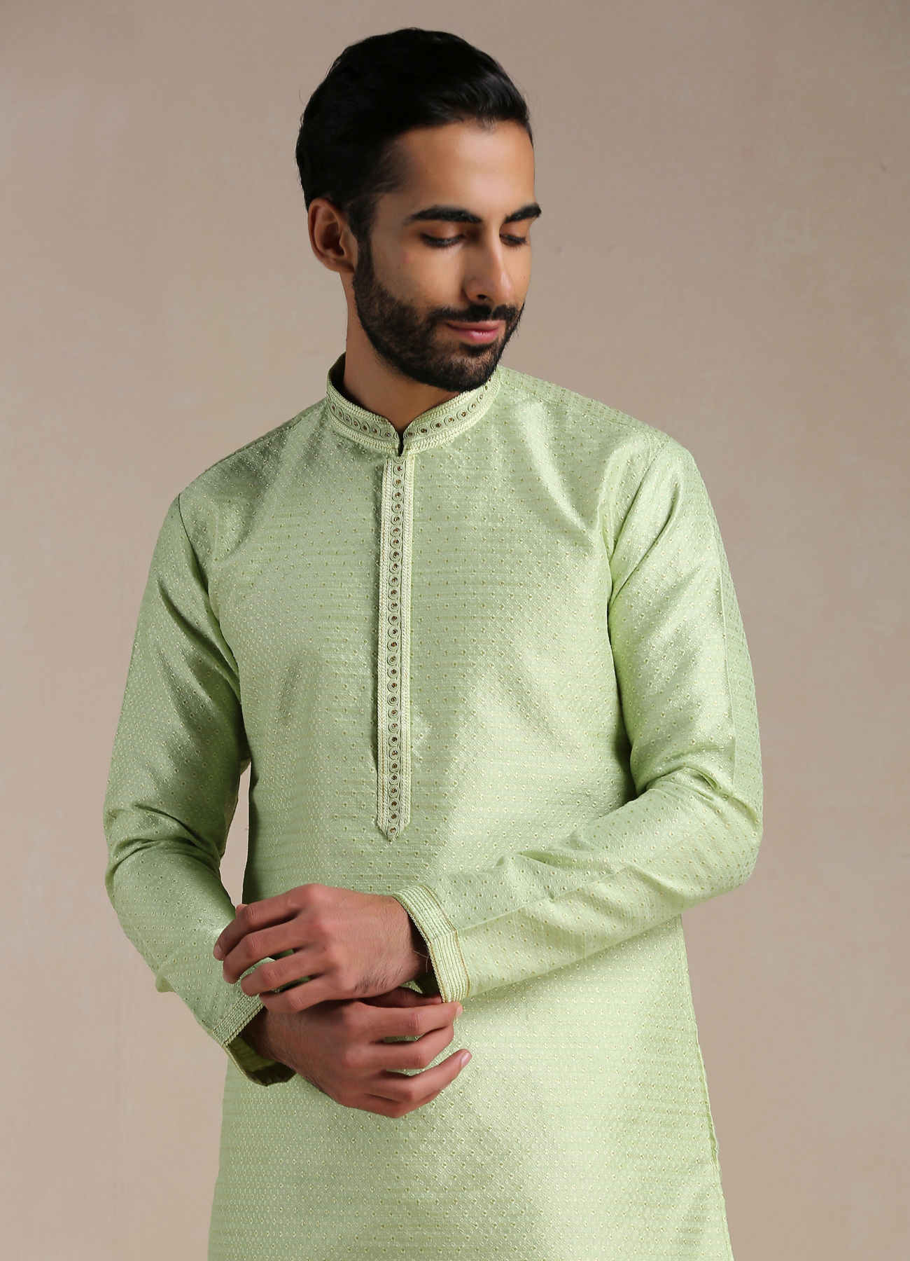 Manyavar Men Butterfly Green Jacquard Pattern Kurta Set