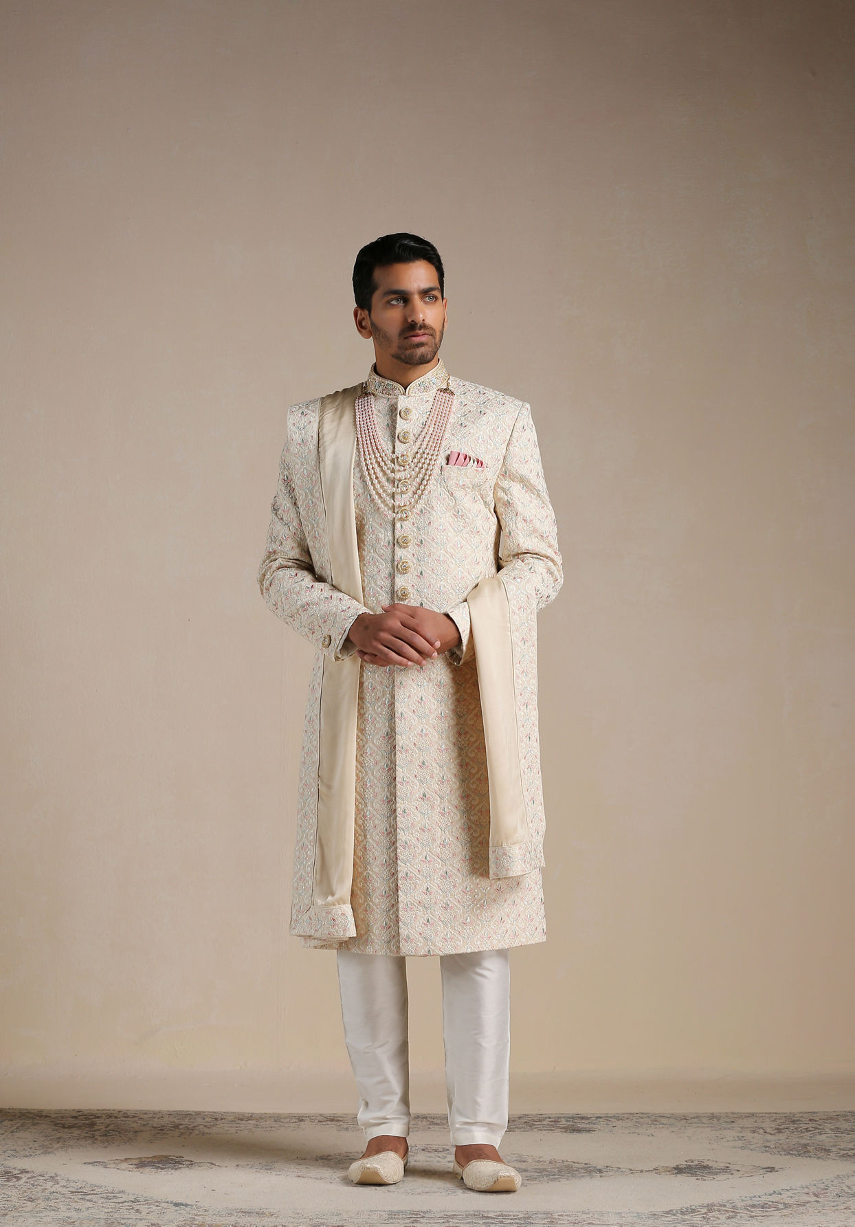 Manyavar Men Pearled Ivory Floral Patterned Sherwani Set
